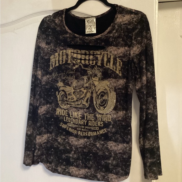 New - Vocal HOT! - Motorcycle Studded Long Sleeve Tee - size M - Picture 1 of 7